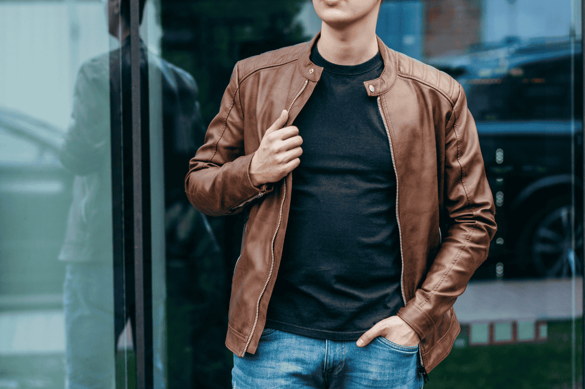 Geci slim fit pentru bărbați: trendul preferat al toamnei 